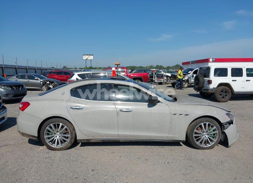 Photo 13 of 2015 Maserati Ghibli S Q4 (VIN ZAM57RTA7F1138207)