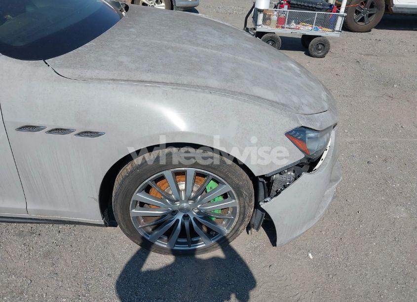 Photo 17 of 2015 Maserati Ghibli S Q4 (VIN ZAM57RTA7F1138207)