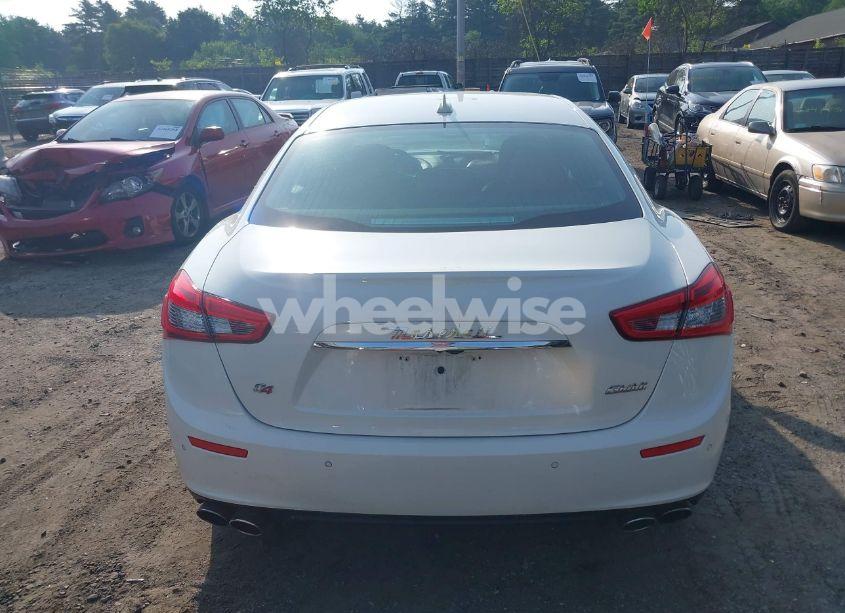 Photo 16 of 2015 Maserati Ghibli S Q4 (VIN ZAM57RTA8F1146042)