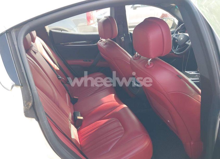 Photo 8 of 2015 Maserati Ghibli S Q4 (VIN ZAM57RTA8F1146042)