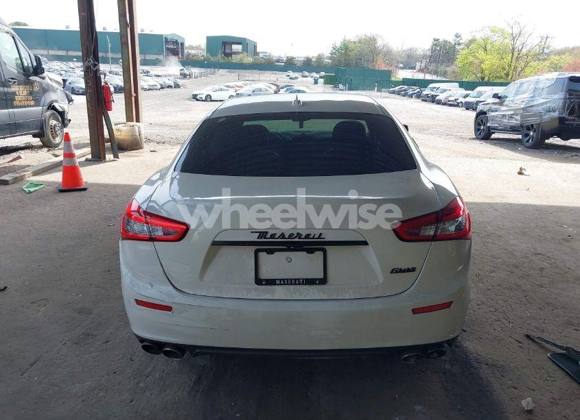 Photo 17 of 2015 Maserati Ghibli N/A (VIN ZAM57XSA9F1141342)