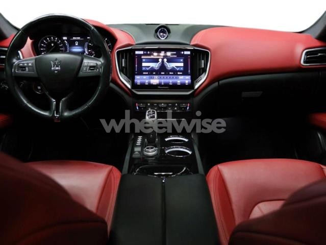 Photo 5 of 2021 MASERATI GHIBLI LUXURY (VIN ZAM57XSL2M1364692)