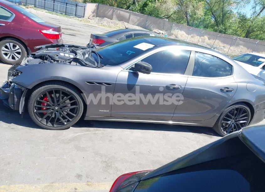 Photo 15 of 2020 Maserati Ghibli S GRANSPORT (VIN ZAM57YSS8L1353160)