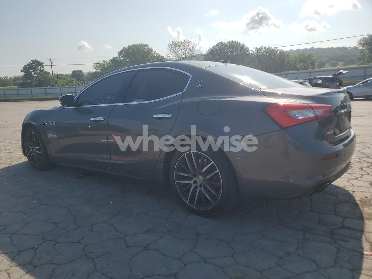 Photo 2 of 2019 MASERATI GHIBLI S (VIN ZAM57YTA9K1309916)