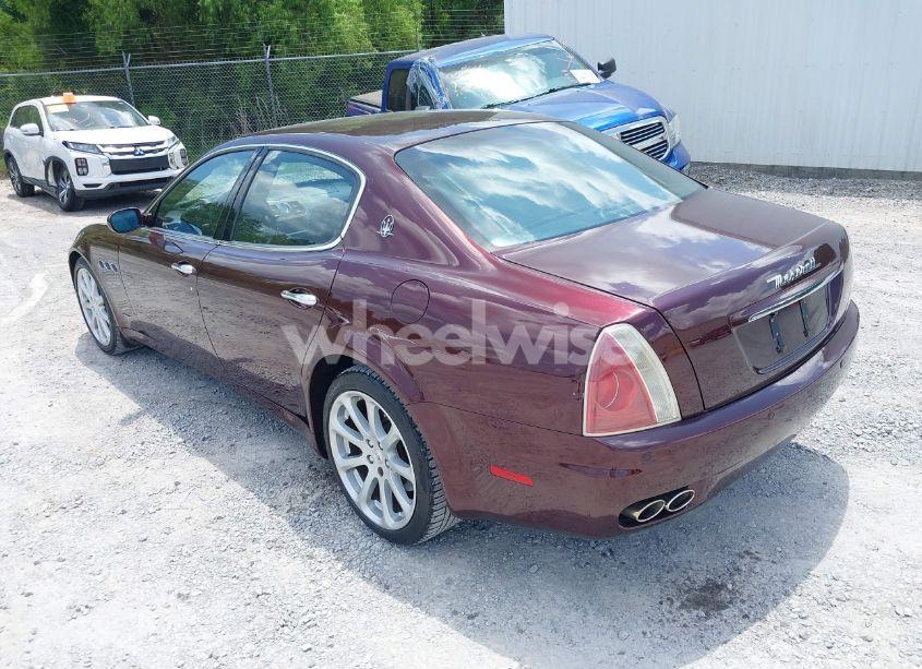 Photo 3 of 2007 Maserati Quattroporte BASE AUTOMATIC/EXECUTIVE GT AUTOMATIC/SPORT GT AUTOMATIC (VIN ZAMFE39A670031803)