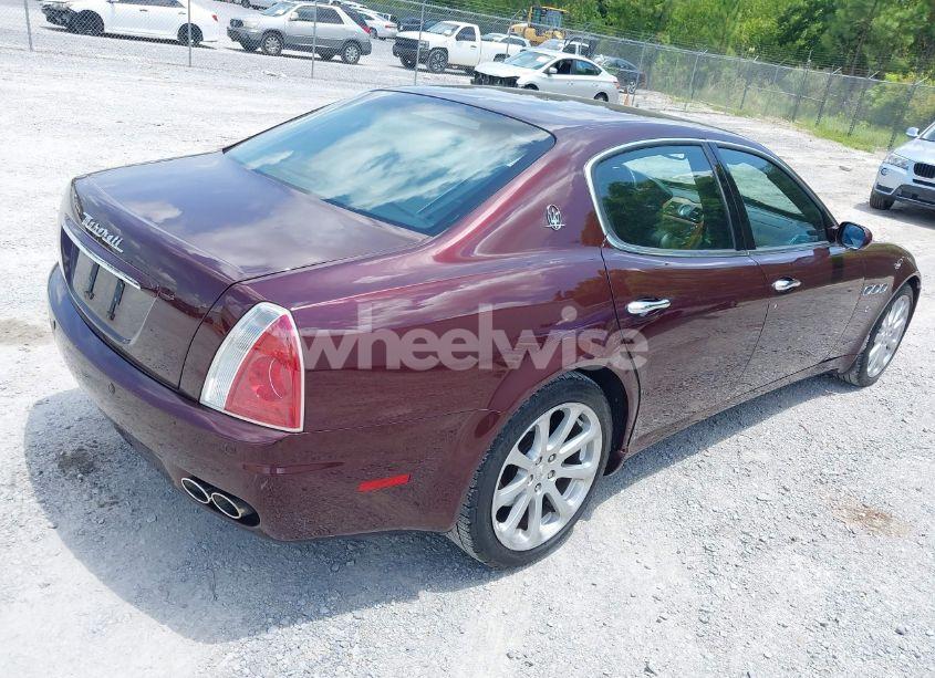 Photo 4 of 2007 Maserati Quattroporte BASE AUTOMATIC/EXECUTIVE GT AUTOMATIC/SPORT GT AUTOMATIC (VIN ZAMFE39A670031803)
