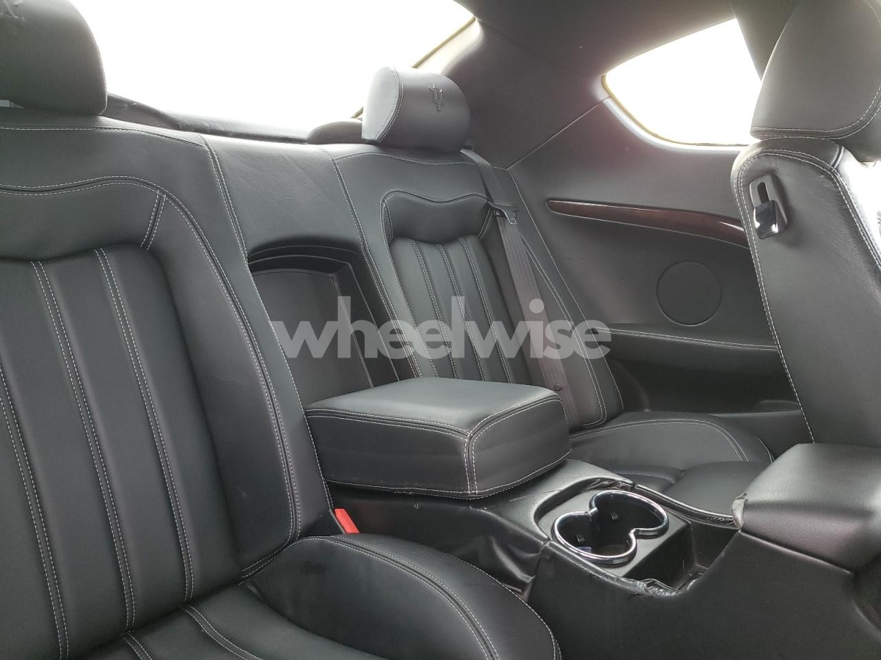 Photo 10 of 2008 MASERATI GRANTURISMO (VIN ZAMGJ45A980037818)