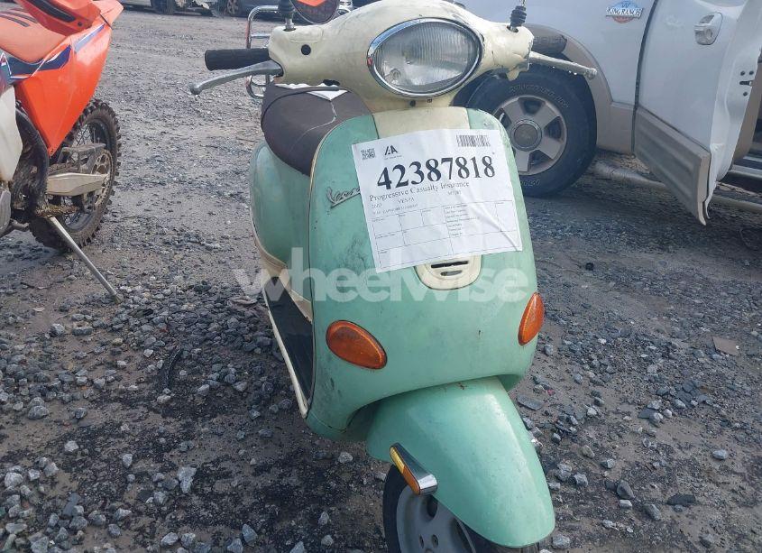 2003 Vespa M198f N/A (VIN ZAPM198F535008435) main photo