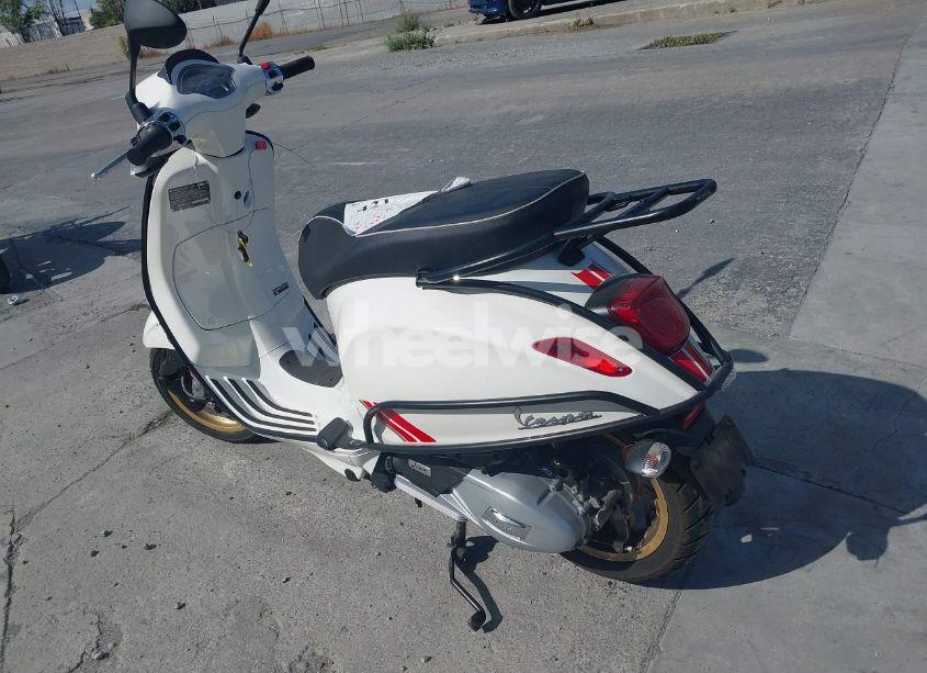 Photo 3 of 2022 Vespa Primavera/sprint 150 (VIN ZAPM818G3N5802293)
