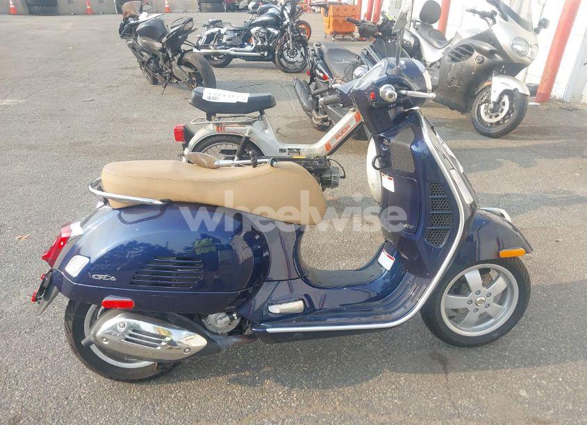 Photo 11 of 2020 Vespa Gts N/A (VIN ZAPMA39M0L5100546)