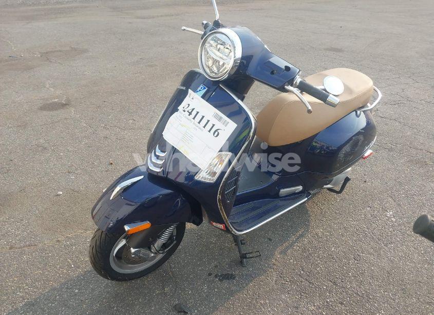 Photo 2 of 2020 Vespa Gts N/A (VIN ZAPMA39M0L5100546)