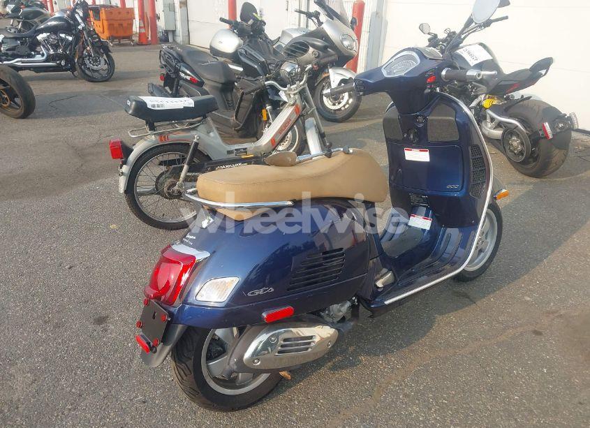 Photo 4 of 2020 Vespa Gts N/A (VIN ZAPMA39M0L5100546)
