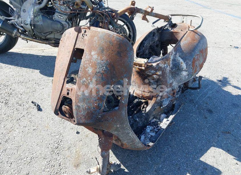 Photo 2 of 2023 Vespa Gts/sei GIORNI 300 (VIN ZAPMD39M2P5100626)