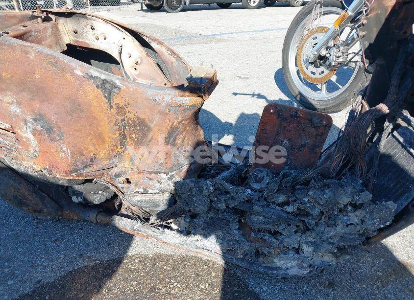 Photo 8 of 2023 Vespa Gts/sei GIORNI 300 (VIN ZAPMD39M2P5100626)