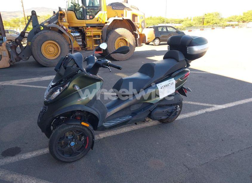 Photo 2 of 2020 Piaggio Mp3 500 (VIN ZAPTA10X3L5000092)