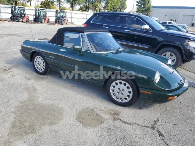 Photo 4 of 1992 ALFA ROMEO SPIDER VELOCE (VIN ZARBB32NXN7000086)