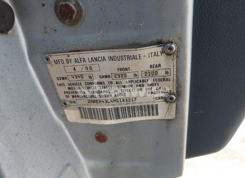 Photo 9 of 1991 Alfa Romeo 164 L (VIN ZAREA43L4M6183217)