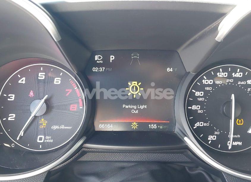 Photo 7 of 2017 Alfa Romeo GIULIA QUADRIFOGLIO RWD (VIN ZARFAEAV7H7544874)