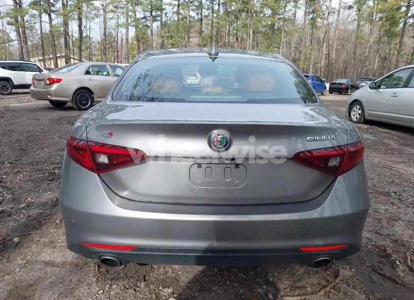 Photo 16 of 2017 Alfa Romeo GIULIA TI AWD (VIN ZARFAEEN2H7557283)