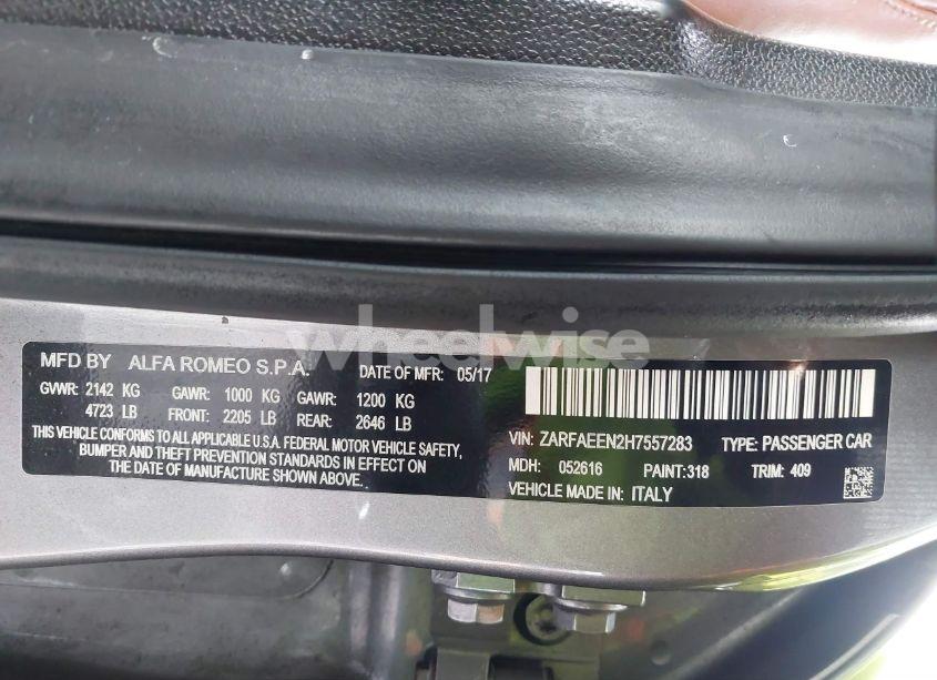 Photo 9 of 2017 Alfa Romeo GIULIA TI AWD (VIN ZARFAEEN2H7557283)