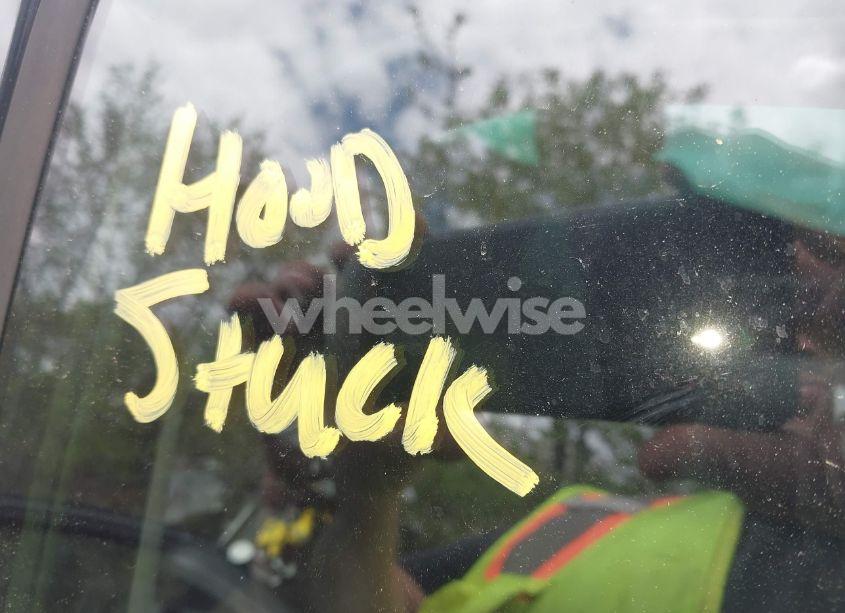 Photo 10 of 2018 Alfa Romeo GIULIA TI SPORT AWD (VIN ZARFAEEN5J7597346)