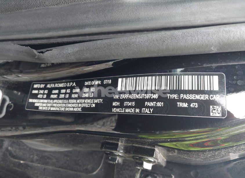 Photo 9 of 2018 Alfa Romeo GIULIA TI SPORT AWD (VIN ZARFAEEN5J7597346)