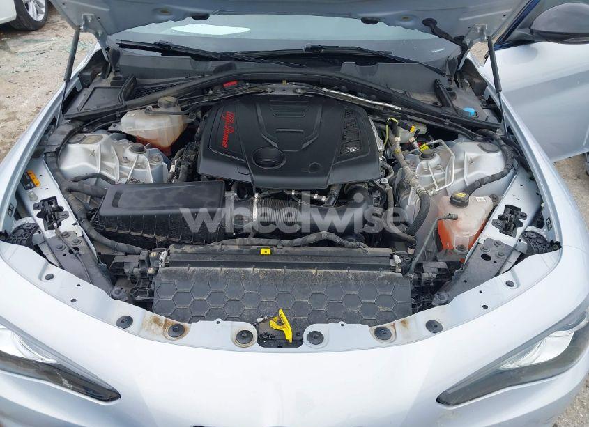 Photo 10 of 2021 Alfa Romeo GIULIA RWD (VIN ZARFAMAN6M7645490)