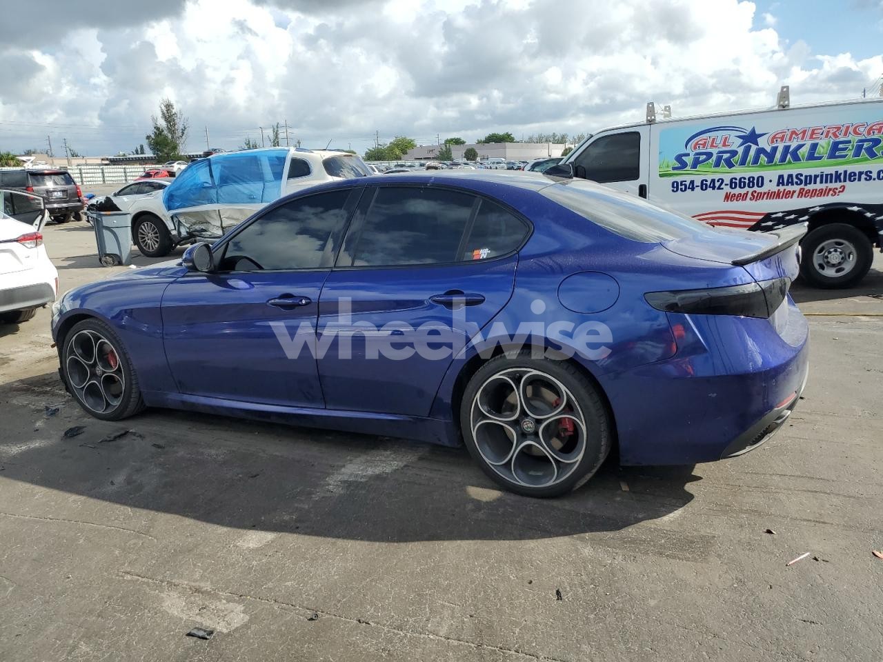 Photo 2 of 2020 ALFA ROMEO GIULIA TI (VIN ZARFAMBN0L7630562)