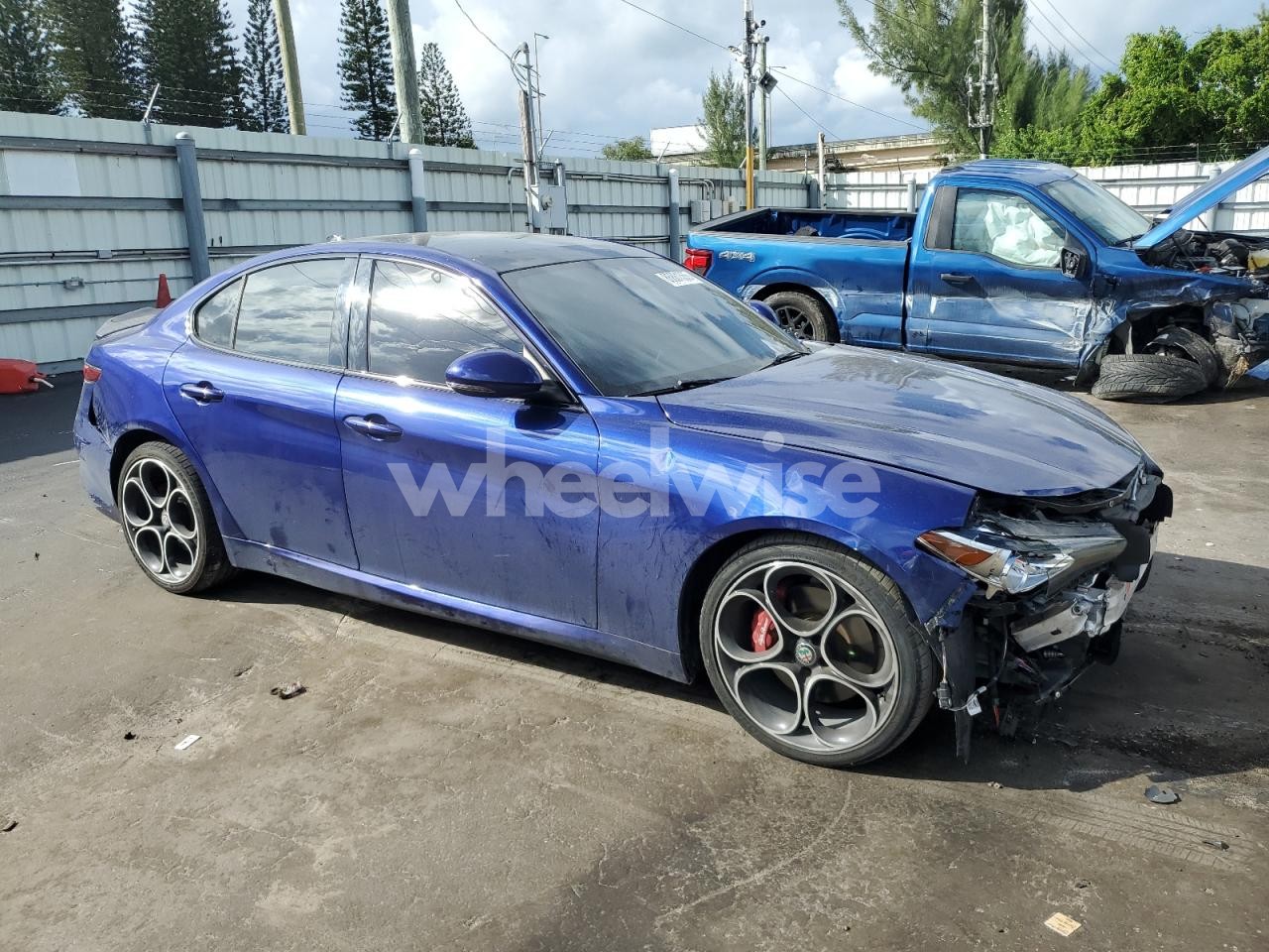 Photo 4 of 2020 ALFA ROMEO GIULIA TI (VIN ZARFAMBN0L7630562)