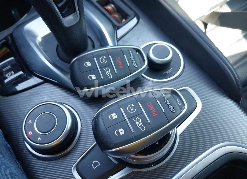 Photo 11 of 2021 Alfa Romeo GIULIA TI SPORT RWD (VIN ZARFAMBN1M7641345)