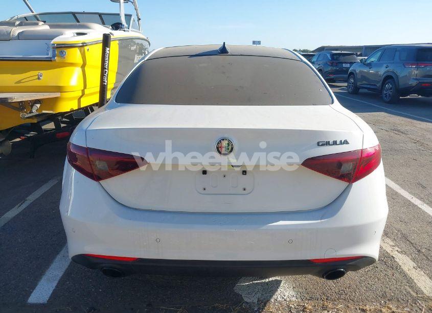 Photo 17 of 2019 Alfa Romeo GIULIA TI RWD (VIN ZARFAMBN3K7620896)