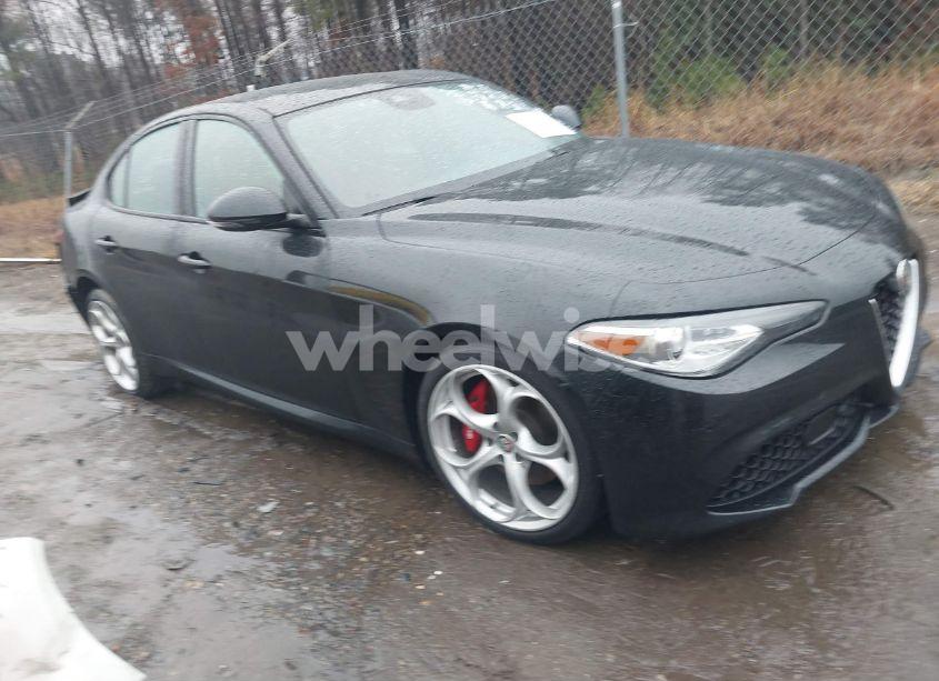 2021 Alfa Romeo GIULIA TI SPORT RWD (VIN ZARFAMBN4M7641727) main photo