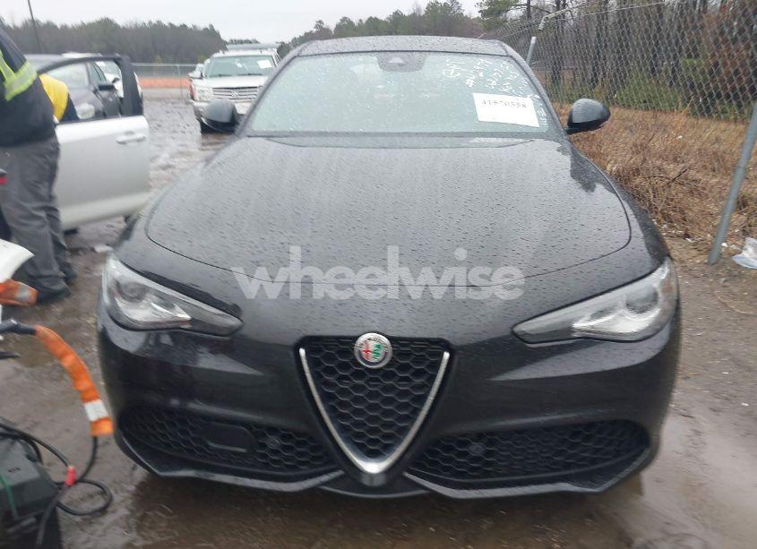 Photo 13 of 2021 Alfa Romeo GIULIA TI SPORT RWD (VIN ZARFAMBN4M7641727)