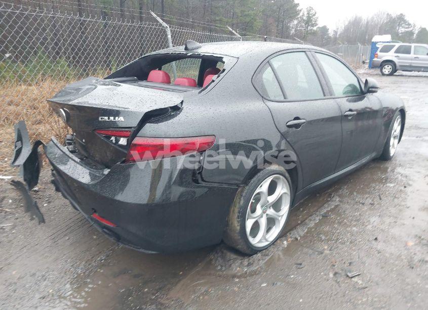 Photo 4 of 2021 Alfa Romeo GIULIA TI SPORT RWD (VIN ZARFAMBN4M7641727)