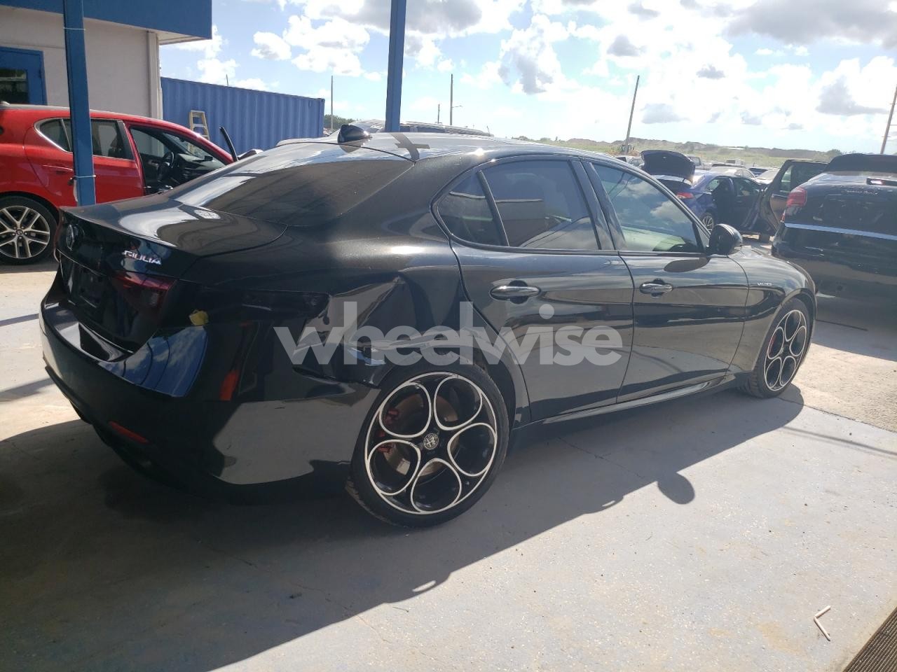 Photo 3 of 2022 ALFA ROMEO GIULIA SUPER (VIN ZARFAMBN6N7664850)