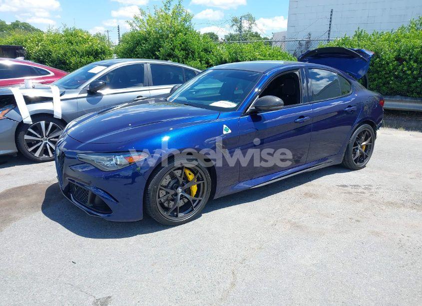 Photo 2 of 2020 Alfa Romeo GIULIA QUADRIFOGLIO RWD (VIN ZARFAMEV7L7632532)