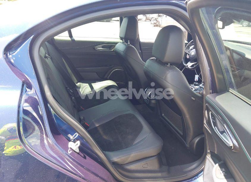 Photo 8 of 2020 Alfa Romeo GIULIA QUADRIFOGLIO RWD (VIN ZARFAMEV7L7632532)