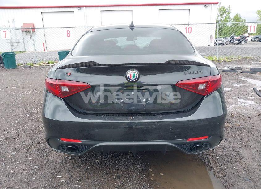 Photo 16 of 2020 Alfa Romeo GIULIA TI SPORT AWD (VIN ZARFANBN0L7629448)
