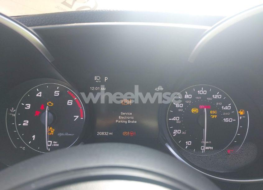 Photo 7 of 2021 Alfa Romeo GIULIA TI SPORT AWD (VIN ZARFANBN2M7643658)