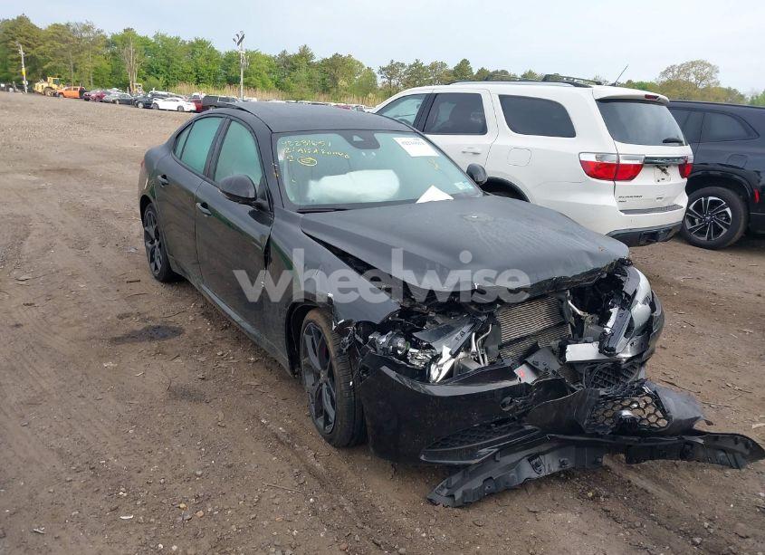 Photo 6 of 2021 Alfa Romeo GIULIA TI AWD (VIN ZARFANBN5M7643816)