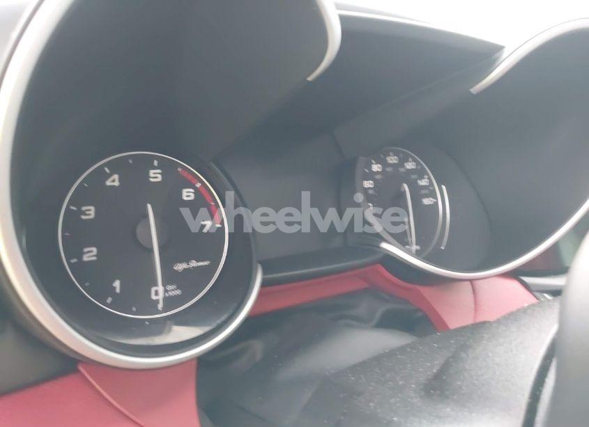 Photo 7 of 2021 Alfa Romeo GIULIA TI AWD (VIN ZARFANBN5M7643816)