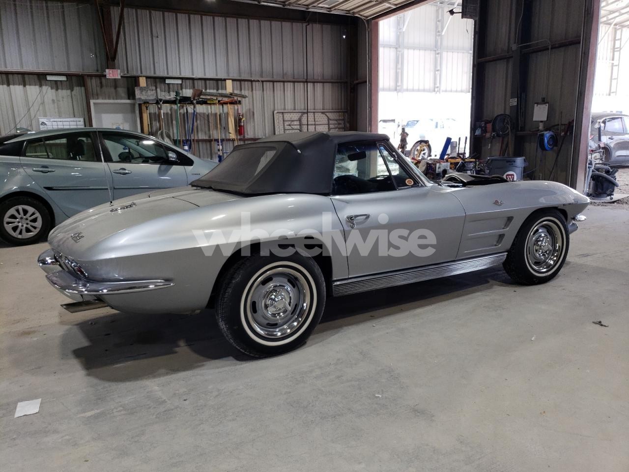 Photo 3 of 1963 CHEVROLET CORVETTE (VIN ZARFANBN7M7642697)