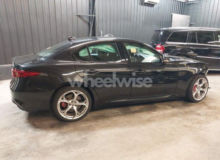 Photo 14 of 2021 Alfa Romeo GIULIA TI SPORT AWD (VIN ZARFANBN7M7644482)