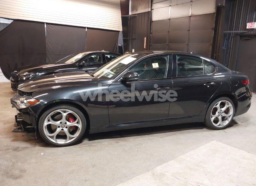 Photo 15 of 2021 Alfa Romeo GIULIA TI SPORT AWD (VIN ZARFANBN7M7644482)