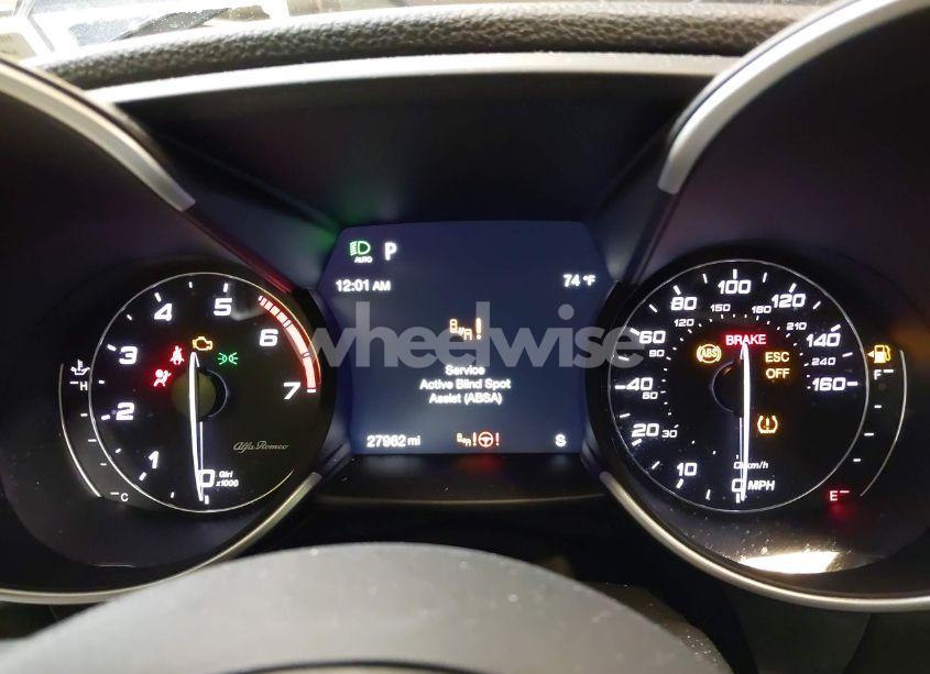 Photo 7 of 2021 Alfa Romeo GIULIA TI SPORT AWD (VIN ZARFANBN7M7644482)