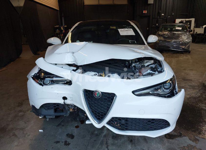 Photo 11 of 2022 Alfa Romeo GIULIA TI AWD (VIN ZARFANBN8N7661843)