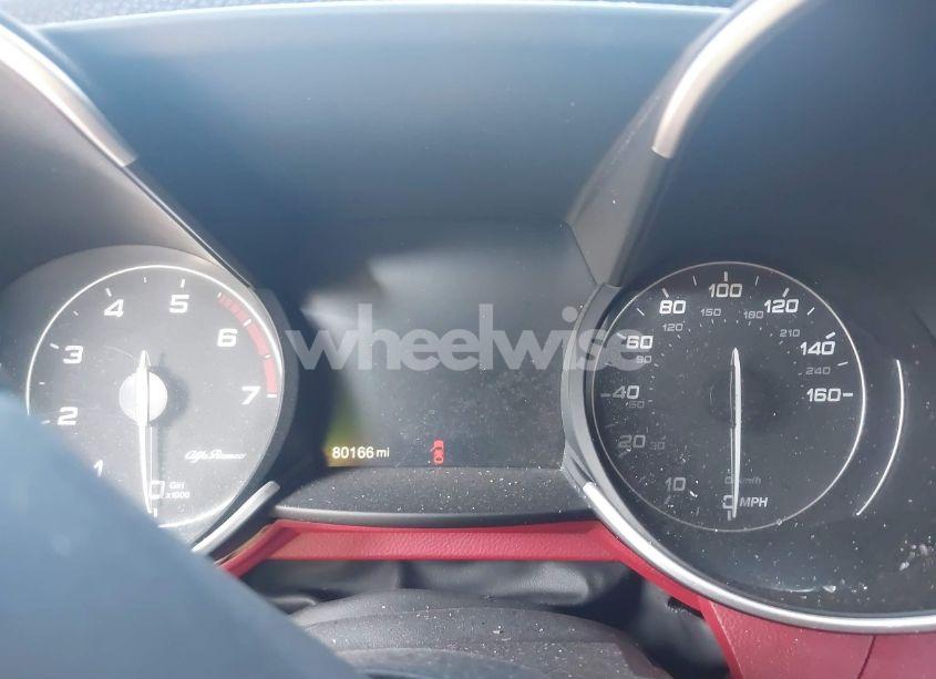 Photo 7 of 2020 Alfa Romeo GIULIA TI AWD (VIN ZARFANBN9L7633708)