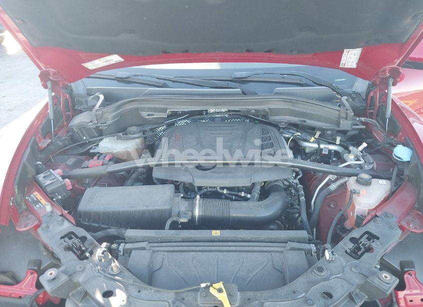 Photo 10 of 2018 Alfa Romeo STELVIO AWD (VIN ZASFAKAN3J7C20066)