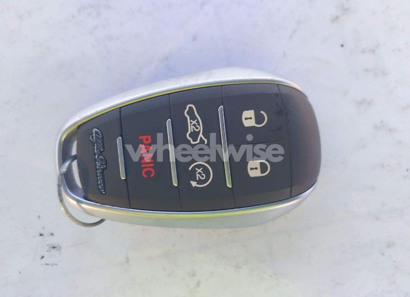 Photo 11 of 2018 Alfa Romeo STELVIO AWD (VIN ZASFAKAN3J7C20066)