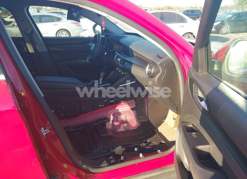 Photo 5 of 2018 Alfa Romeo STELVIO AWD (VIN ZASFAKAN3J7C20066)